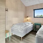 Tydkil - 250m From The Sea By Interhome
